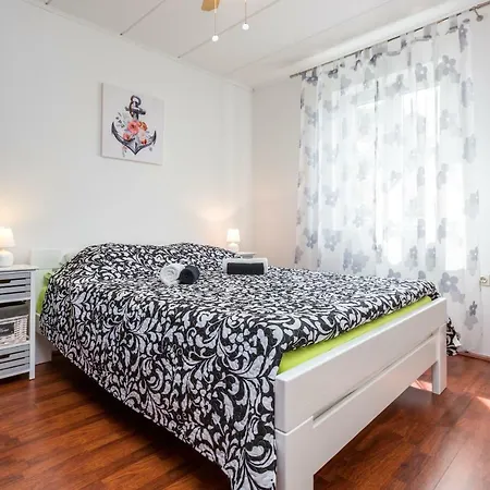 Abba Apartamento Mali Lošinj